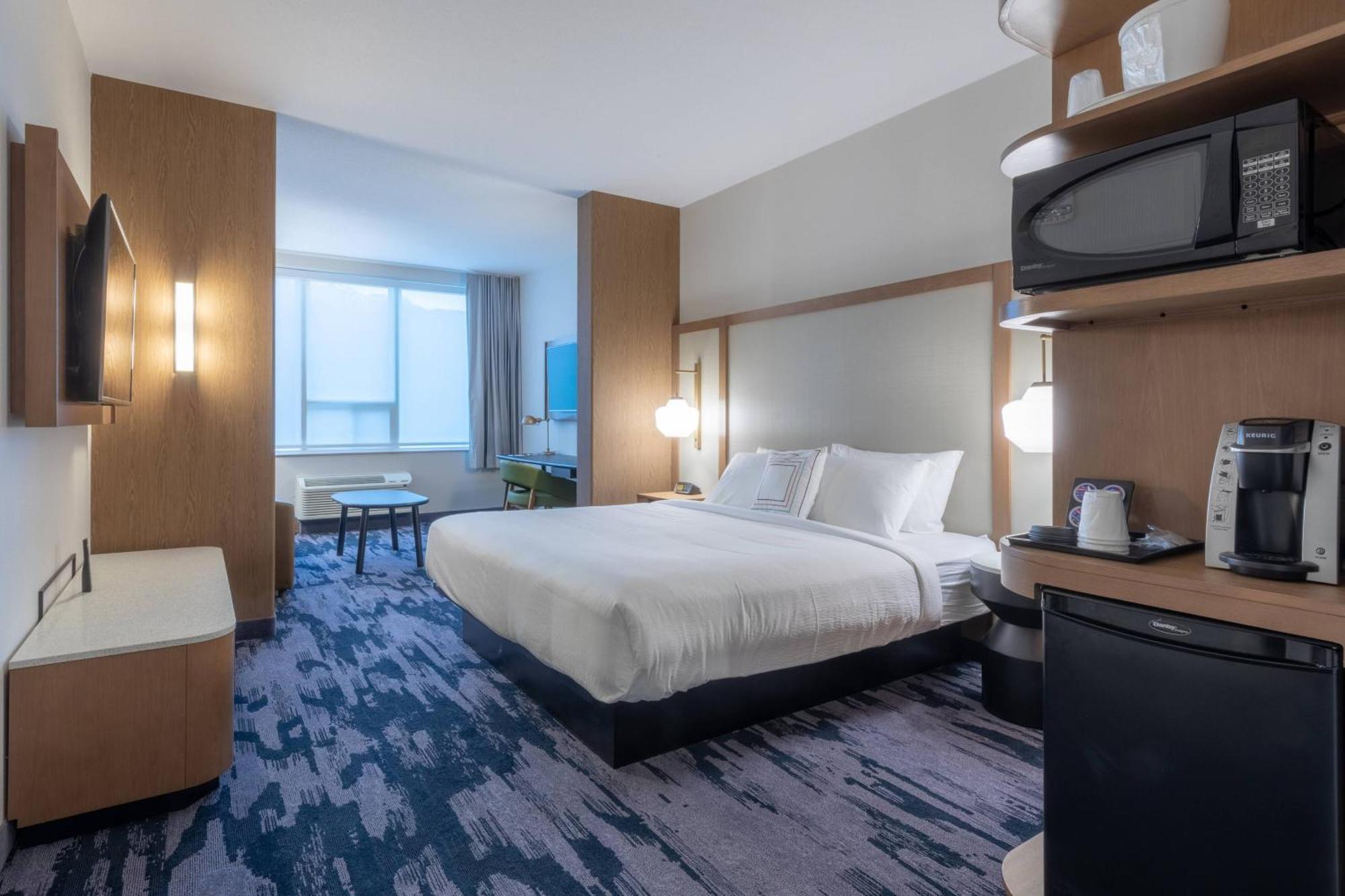 Fairfield By Marriott Inn & Suites Revelstoke Exterior foto